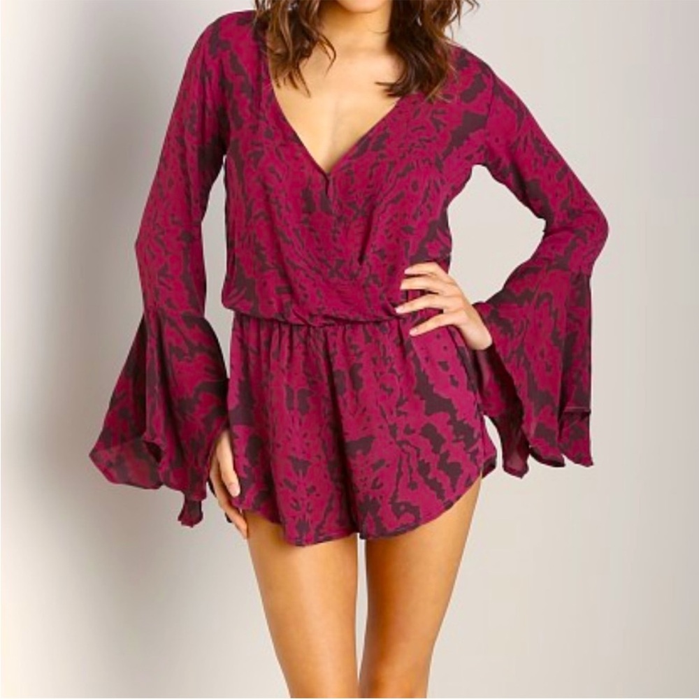 Indah Parnell 100% Silk Romper Ink Garnet Size S Zebra Animal Print Revolve